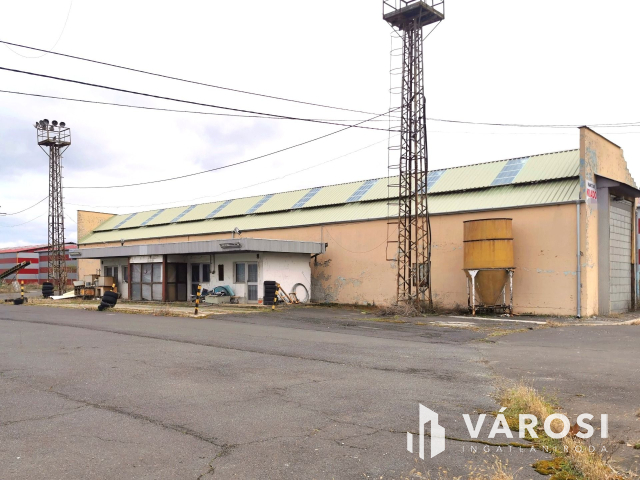 Kiadó raktárhelyiség Békéscsabán