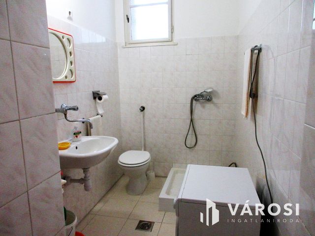 Bajai belvárosi polgári lakás