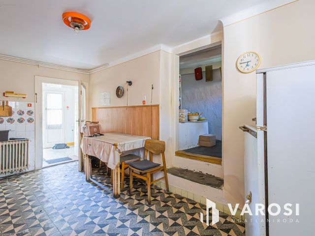 Központi elhelyezkedésű ház Kiskunmajsán