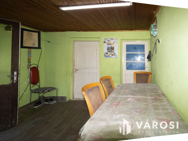 Takaros családi ház Sarkad csendes kis utcájában.