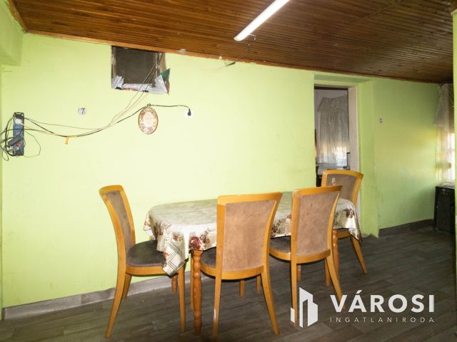 Takaros családi ház Sarkad csendes kis utcájában.