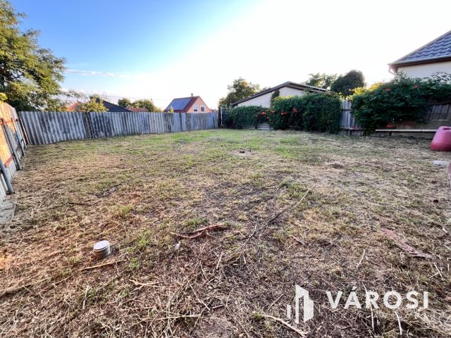 Felújított ház két lakrésszel – szabadság vagy befektetés