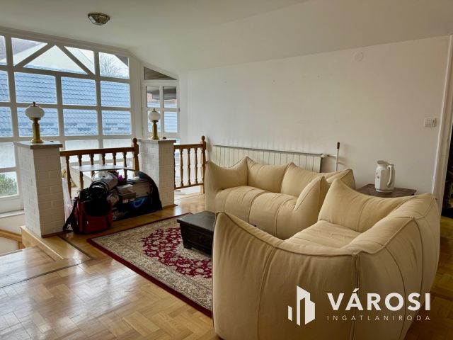 Exkluzív ház Eladó Debrecen-Óváros városrészben