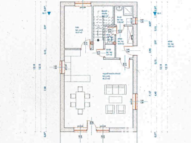Nappali plusz 4 vagy 5 szobás családi ház Subasán 01