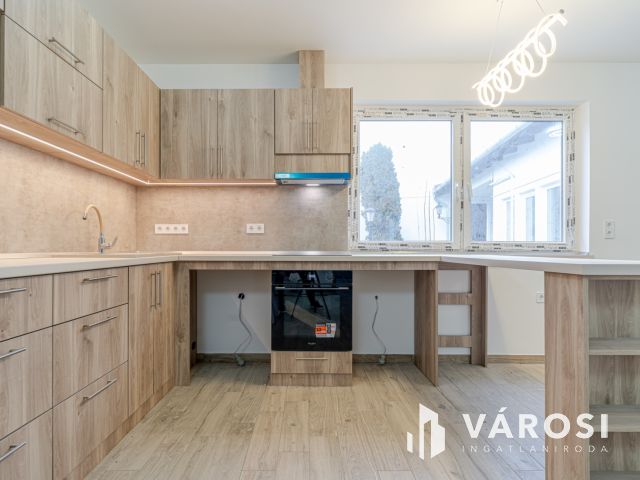 Akár lakni akár befektetni Vásárhely belvárosában 04