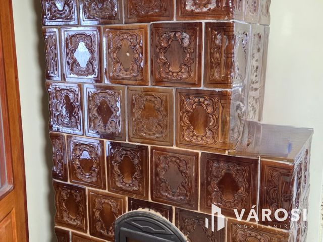 Madárcsicsergős otthon nagy kerttel – ház Debrecen határán