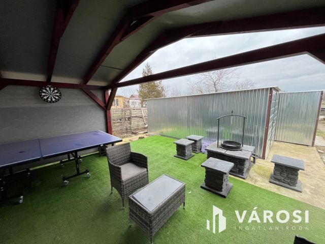 Debreceni Csinos 2 szobás Ház, Filagóriával, Tárolókkal!