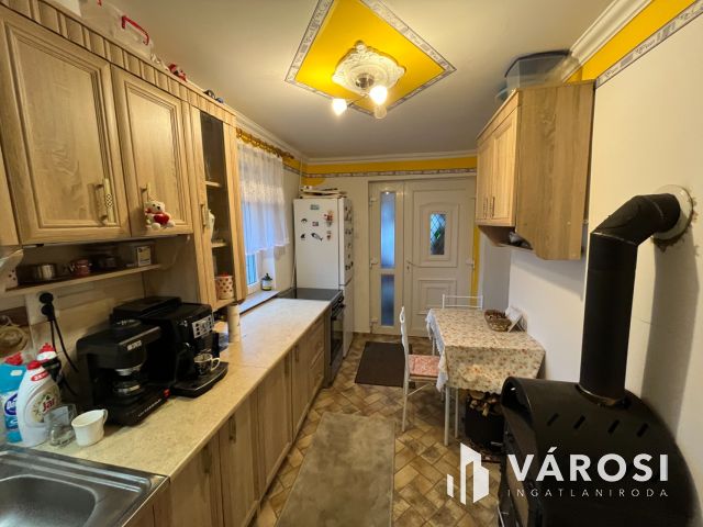 Debreceni Csinos 2 szobás Ház, Filagóriával, Tárolókkal!