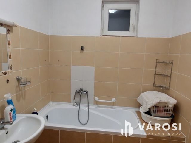 Csinos udvari ház kiadó a Gerébytelepen