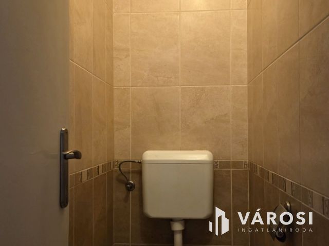 Azonnal költözhető lakás a Nagyerdőnél-Debrecen