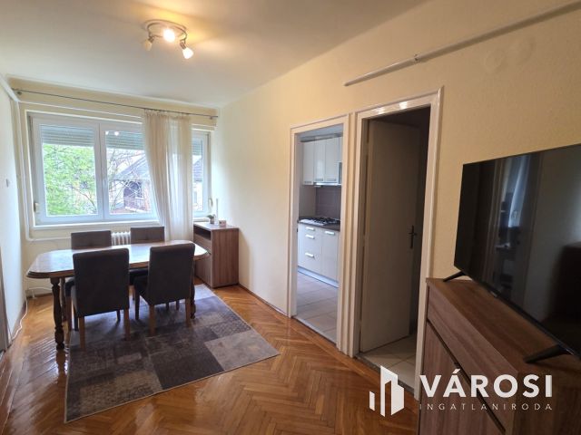 Azonnal költözhető lakás a Nagyerdőnél-Debrecen