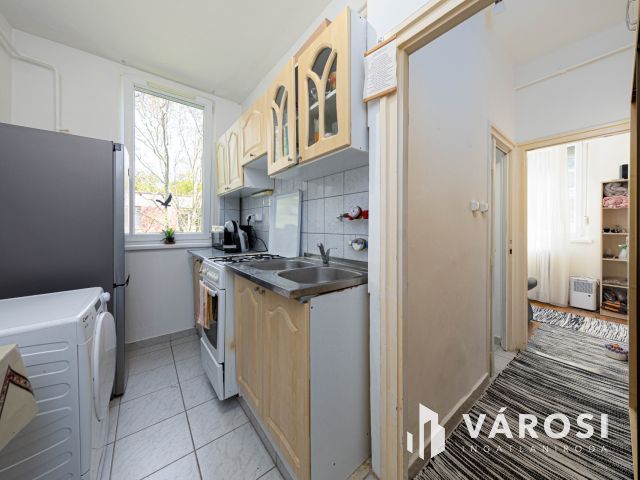 Liget melletti téglalakás